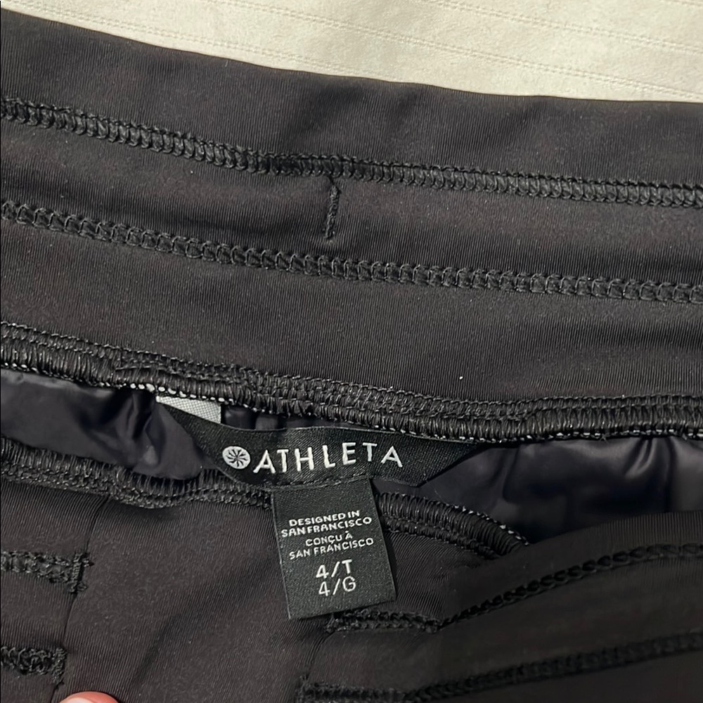 Quilted Black Skirt - Picture 4 of 4